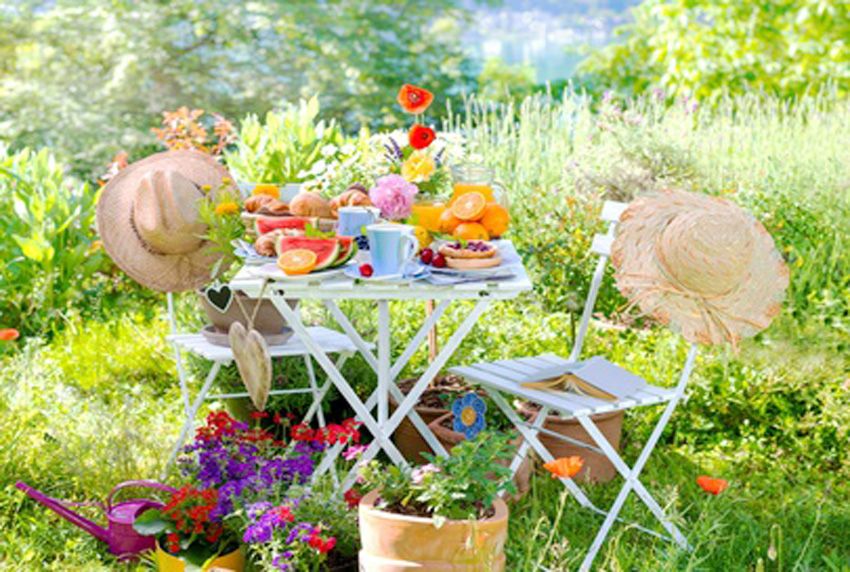 Entspannen im eigenen Garten - die kleine Auszeit vom Alltag